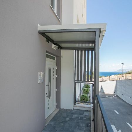 Silver Sea Apartment Макарска Экстерьер фото