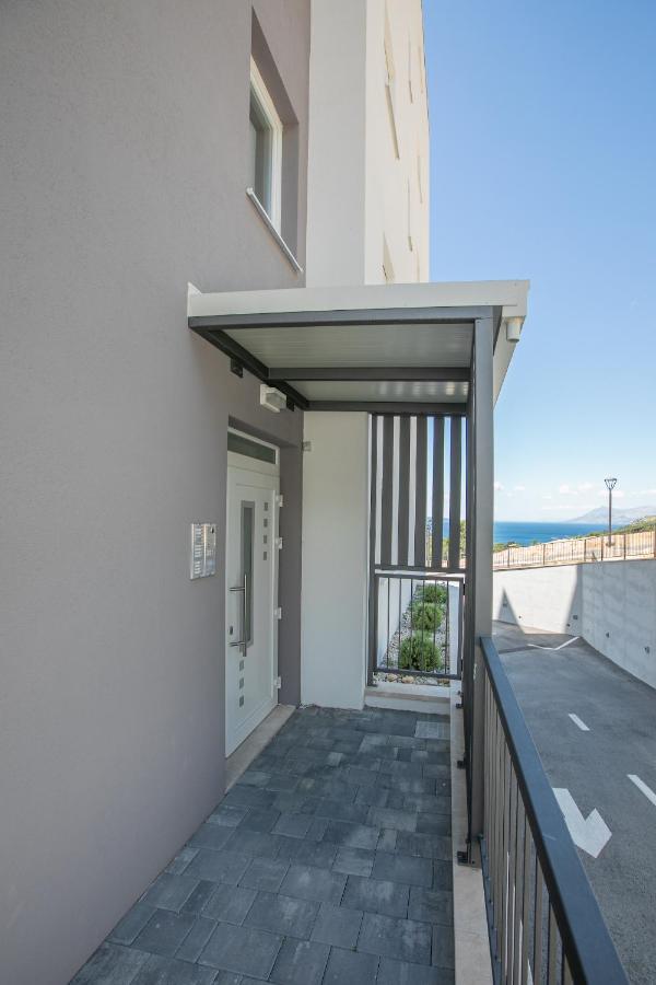 Silver Sea Apartment Макарска Экстерьер фото