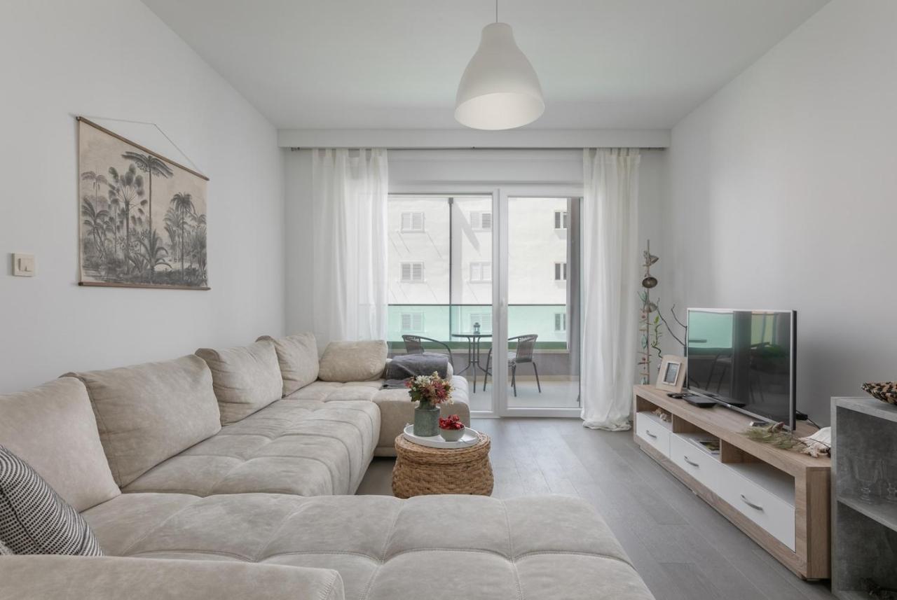 Silver Sea Apartment Макарска Экстерьер фото